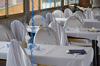 Oslava narozenin na lodi