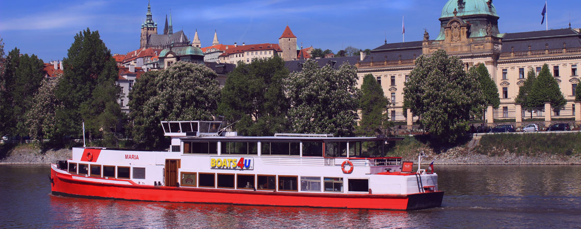 RIVER BOATS Prague